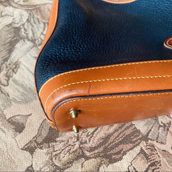 Vintage Dooney & Bourke Purse - Picture 6 of 9